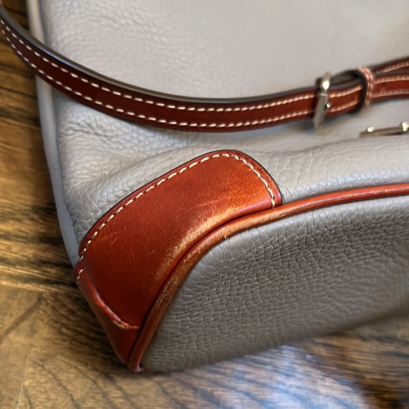 Dooney & Bourke Pebble Grain Bucket/Crossbody Bag - Picture 9 of 9